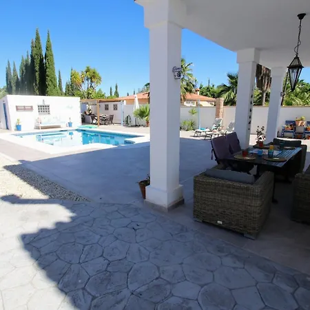 Tess Olsson Villa